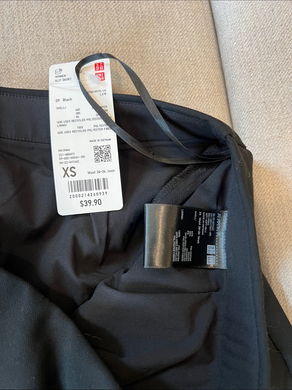 NWT Classic Black Mini Skirt - Picture 2 of 5